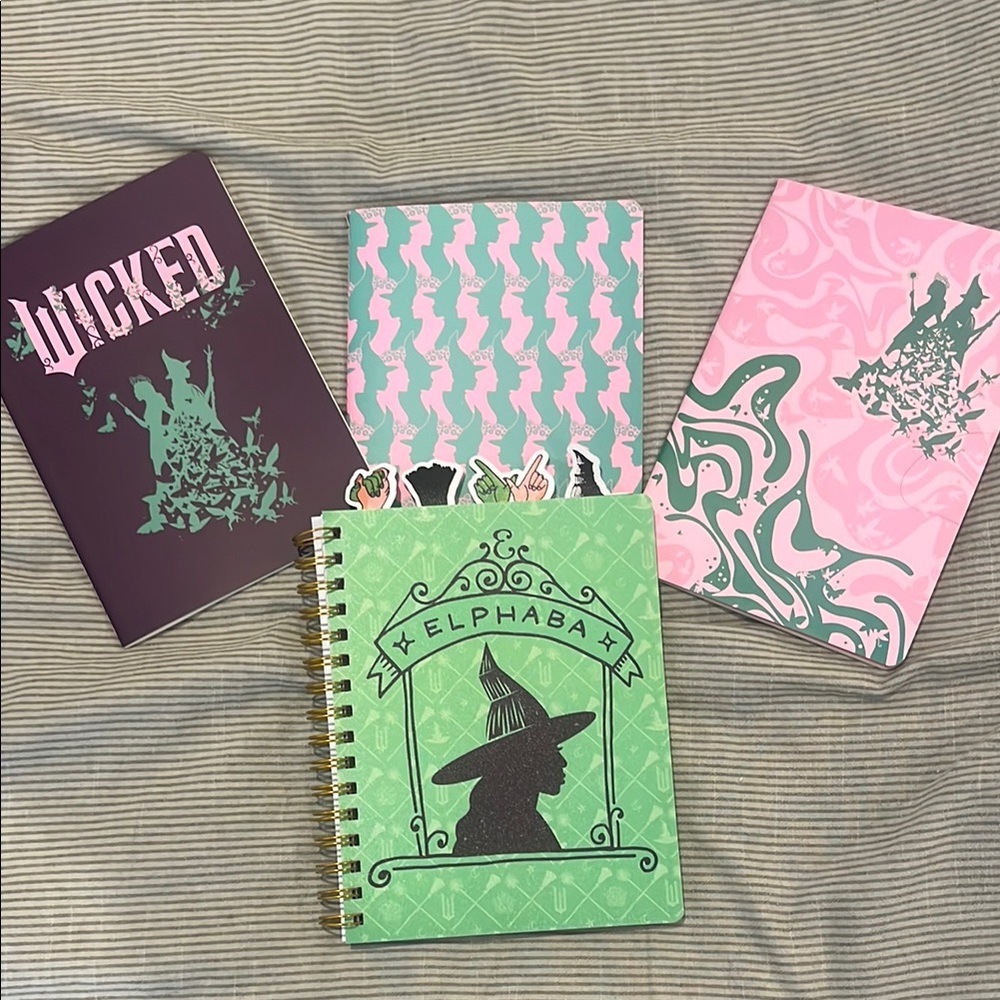 Wicked Notebook Set (4)